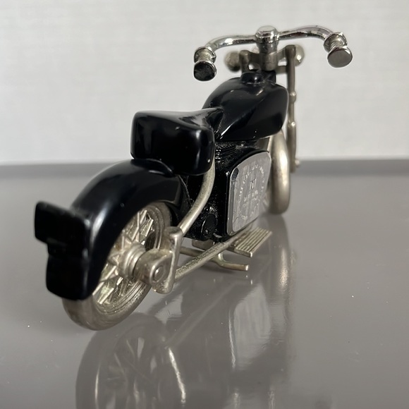 Daniel David Motorcycle Desk Clock - Picture 6 of 9